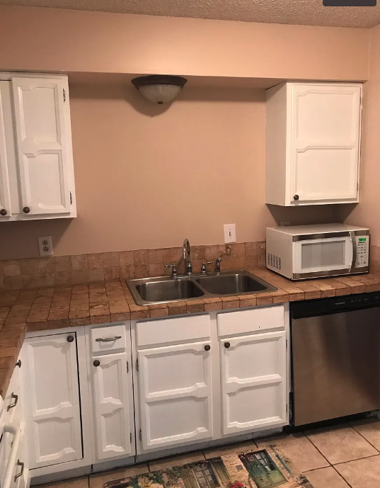 55 Nantucket Dr #NA - Photo 2 of 9