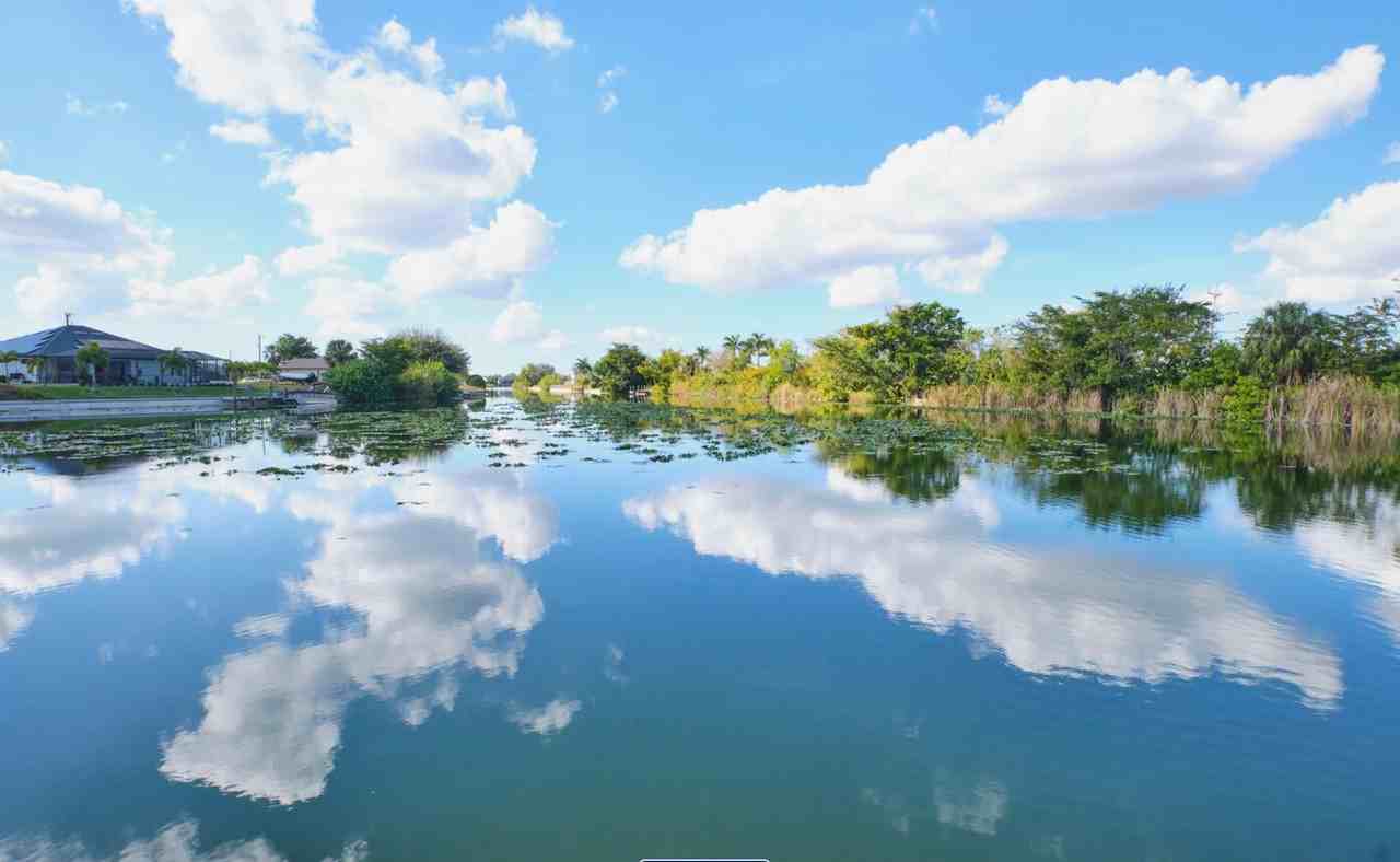 1302 Se 6th Ave #NA - Photo 7 of 9