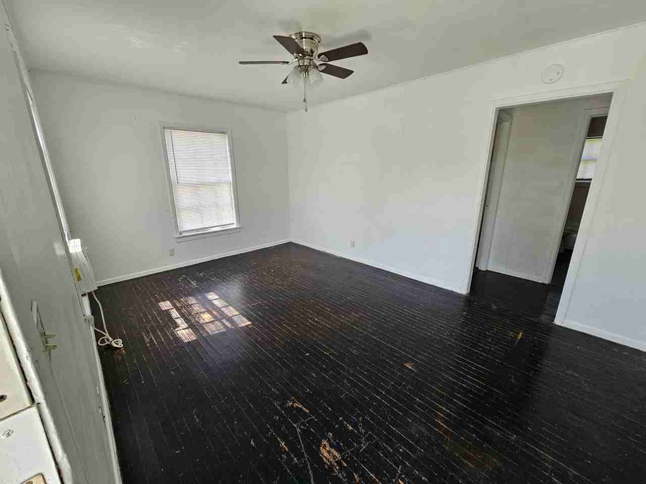 7320 Culver Ave #NA - Photo 4 of 5