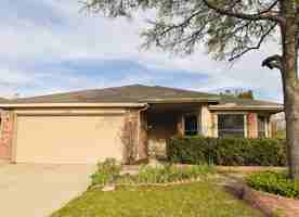 featured image of 2900 Bluffs Ct #NA