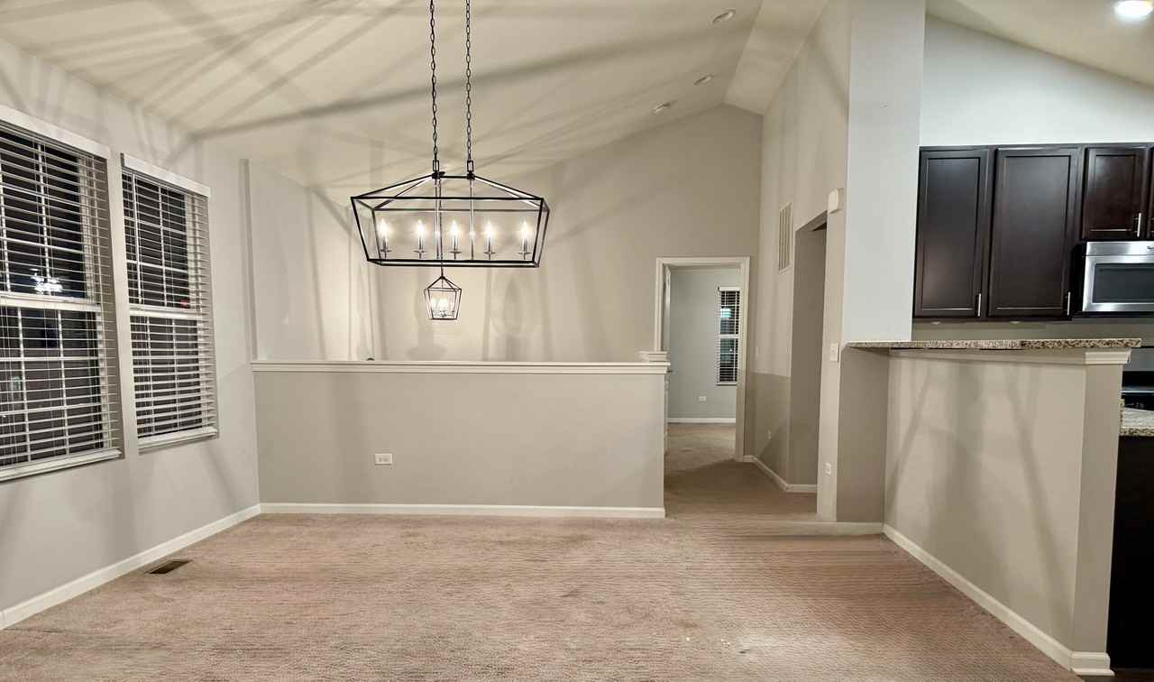 310 Devoe Dr #310 - Photo 5 of 11