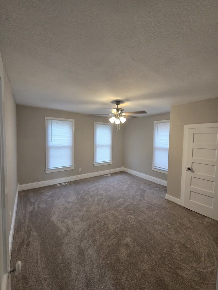 613 Kearney St #NA - Photo 6 of 9