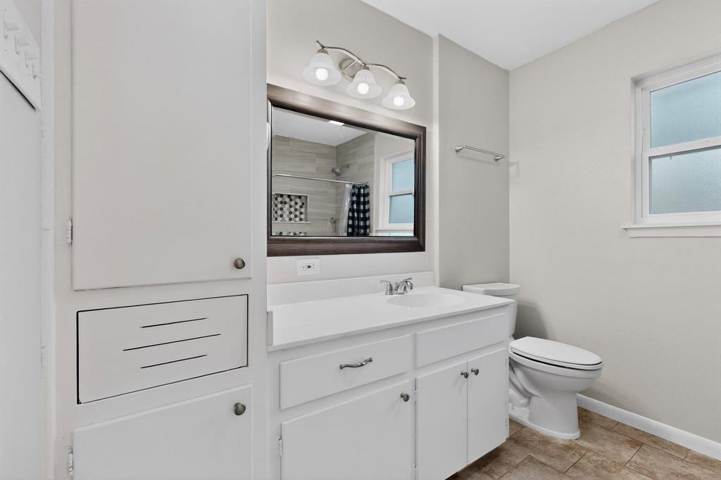 4805 Broadhill Dr #NA - Photo 3 of 17