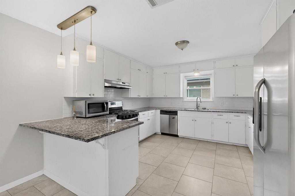 4805 Broadhill Dr #NA - Photo 7 of 17