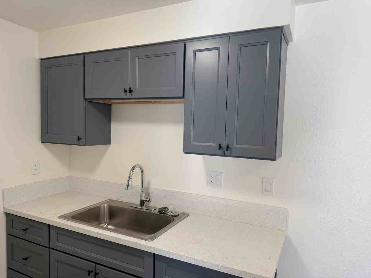 632 Abbey Ln #3 - Photo 3 of 11