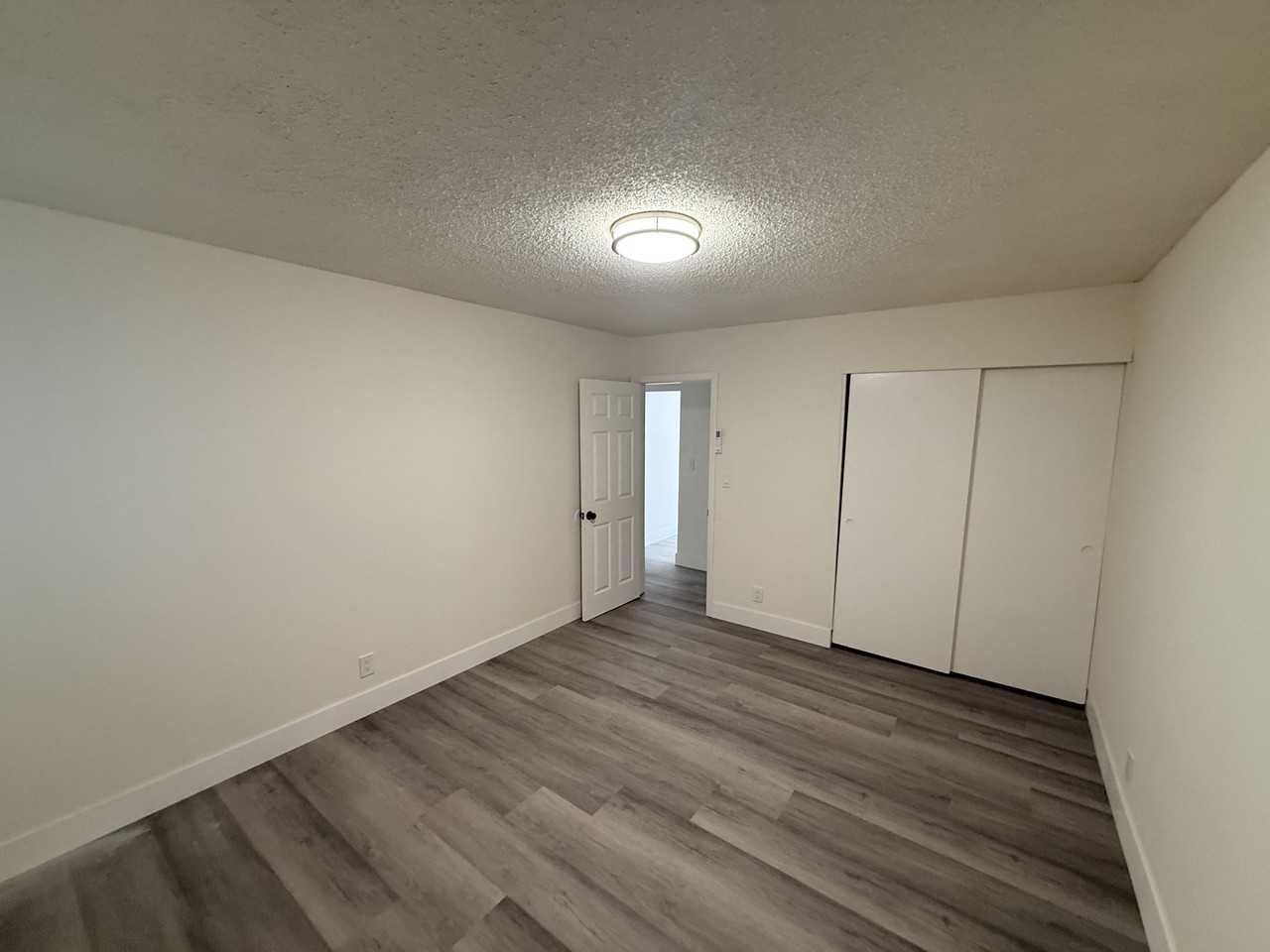 632 Abbey Ln #3 - Photo 7 of 11