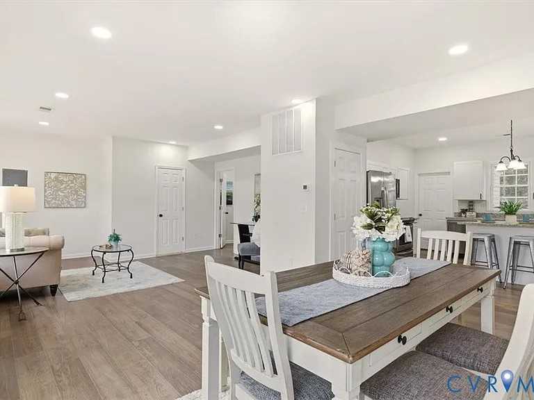 724 Wilson St #NA - Photo 5 of 19