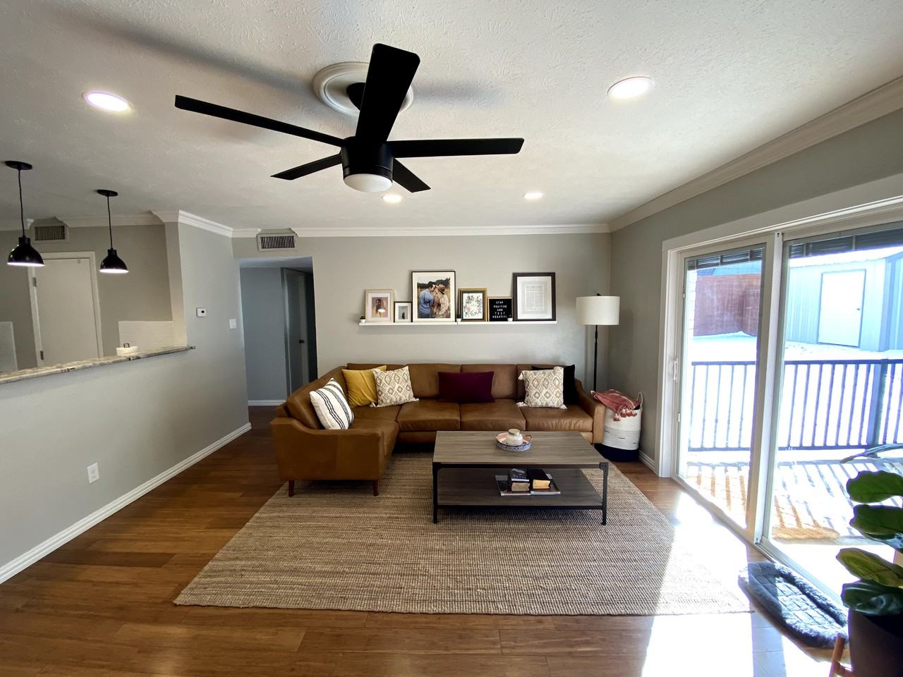 6437 Yarmouth Ave #NA - Photo 5 of 21