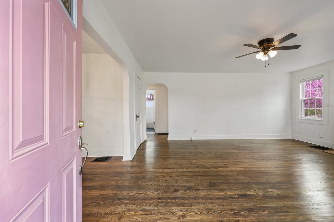 3232 Fairmont Blvd #NA - Photo 3 of 15