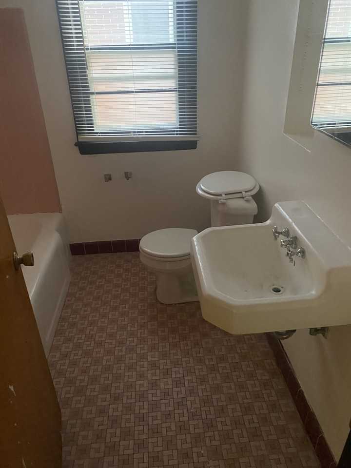 3416 N 58th St #3416 - Photo 2 of 6