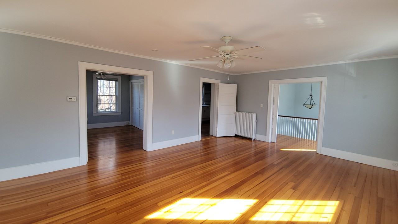 9 Kenilworth St #9 - Photo 4 of 20