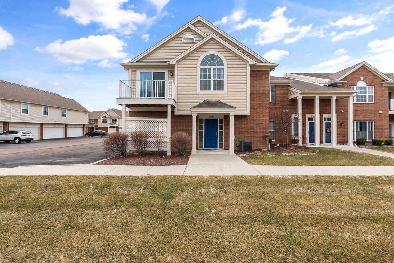 28346 Adler Park Dr S #246 - Photo 3 of 27