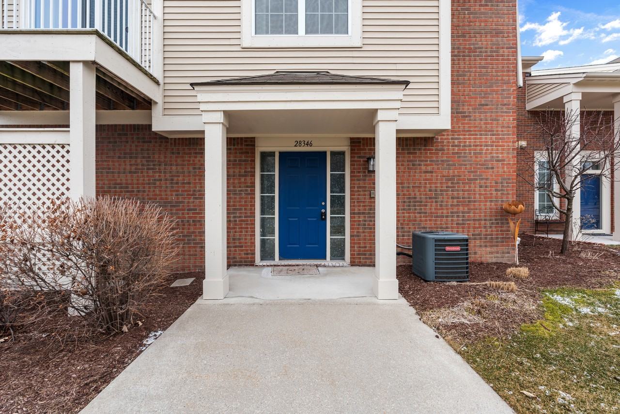 28346 Adler Park Dr S #246 - Photo 4 of 27