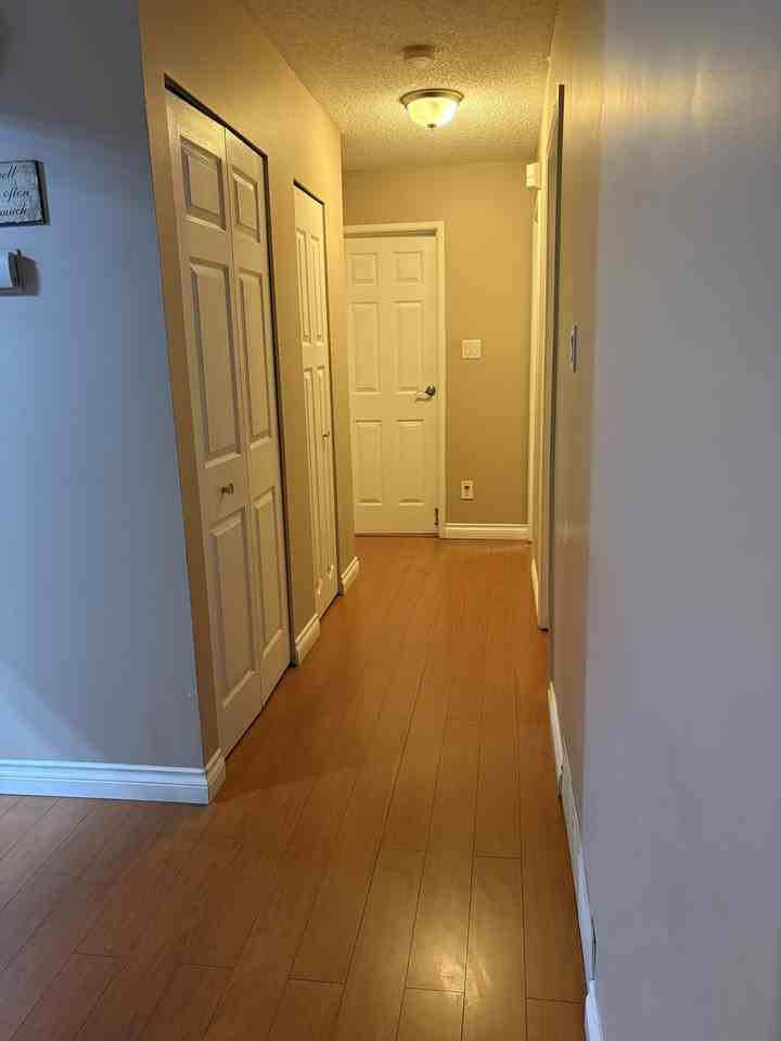 13915 94 Avenue - Photo 4 of 8