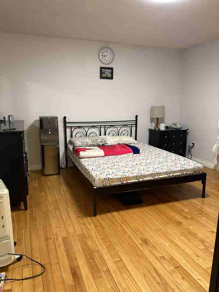 13915 94 Avenue - Photo 5 of 8