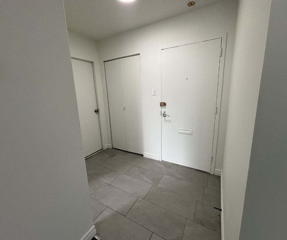 10200 Avenue de Bois-de-Boulogne #305 - Photo 2 of 4