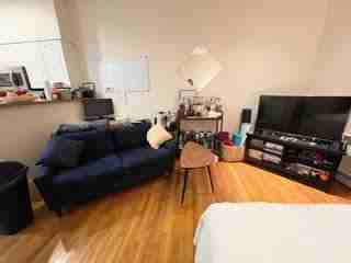 29 Anderson Street #2 - Photo 4 of 17