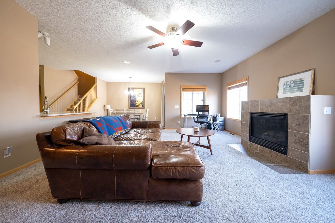 18283 Key West Ct #1 - Photo 7 of 20