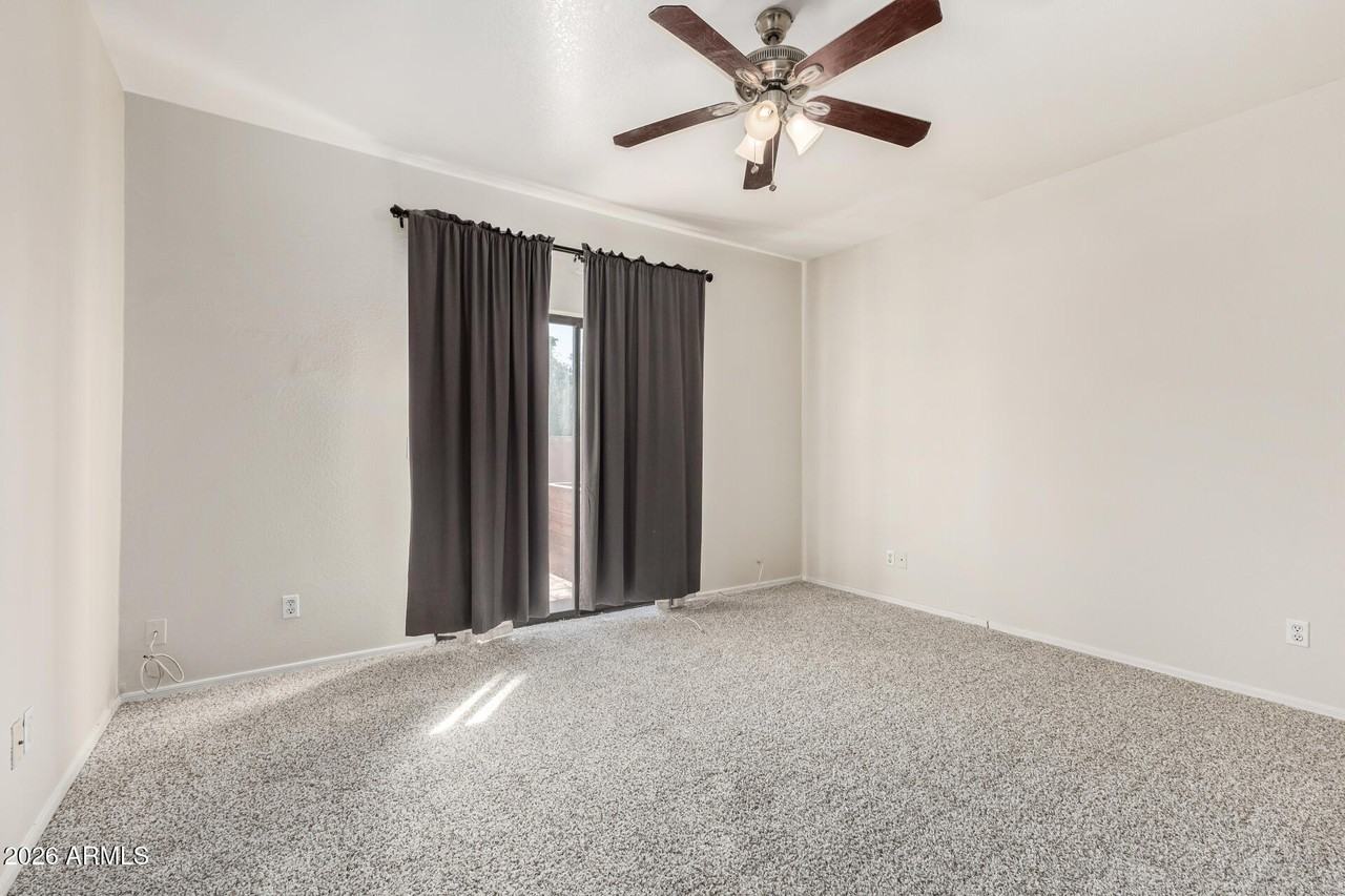 743 E Pepper Dr - Photo 6 of 19