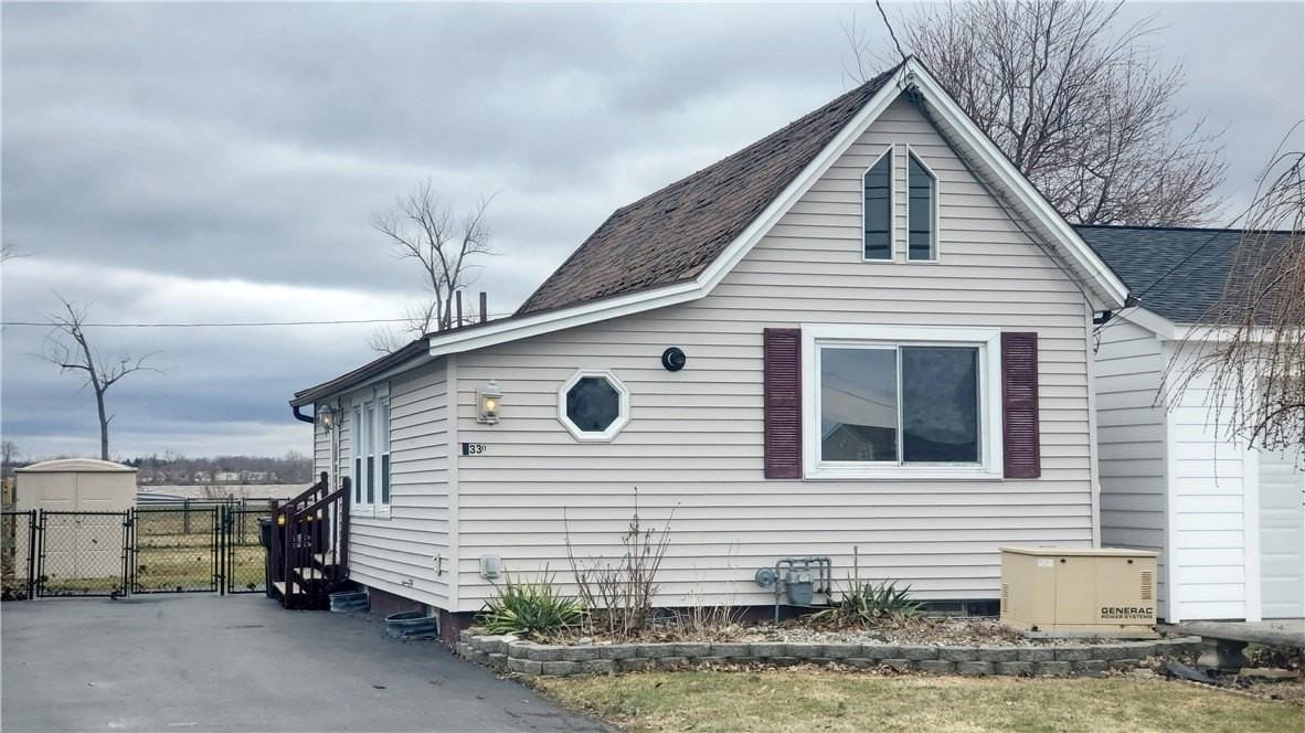 2331 Edgemere Dr - Photo 2 of 25