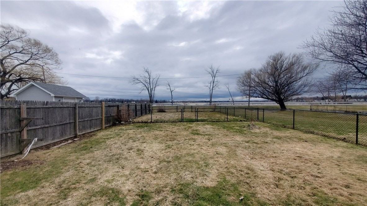 2331 Edgemere Dr - Photo 6 of 25