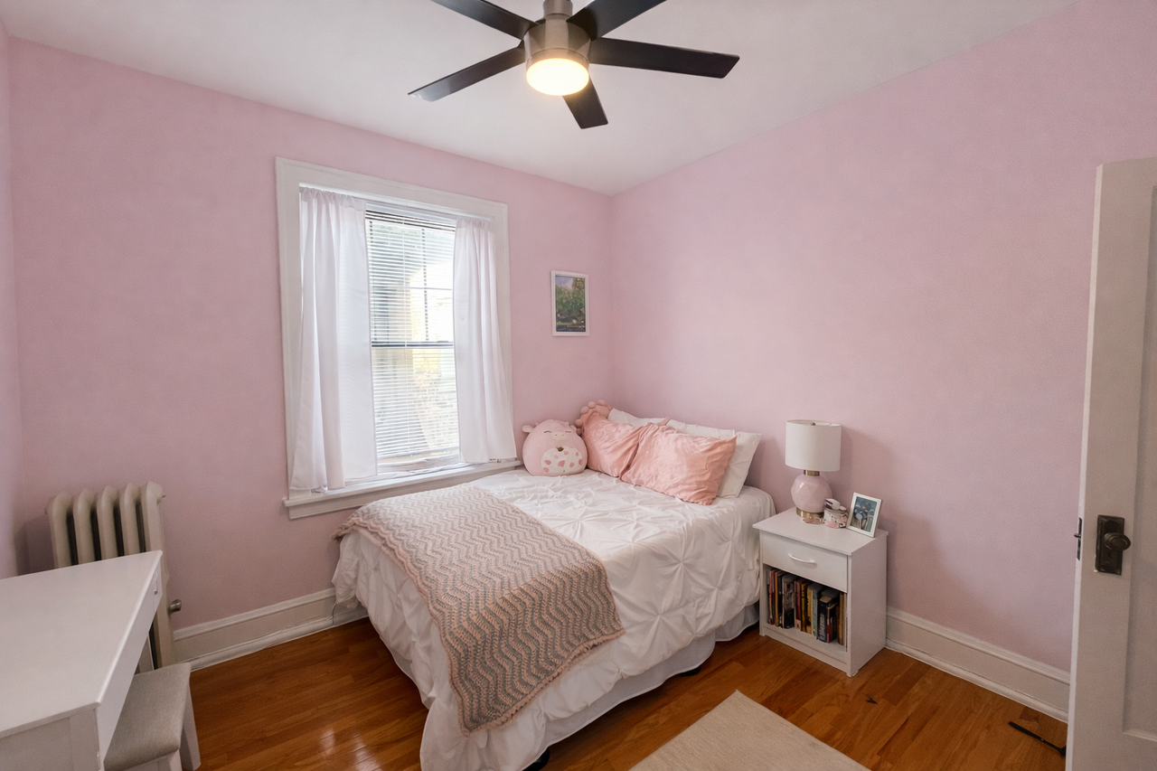 2336 W Addison St #H3 - Photo 7 of 9