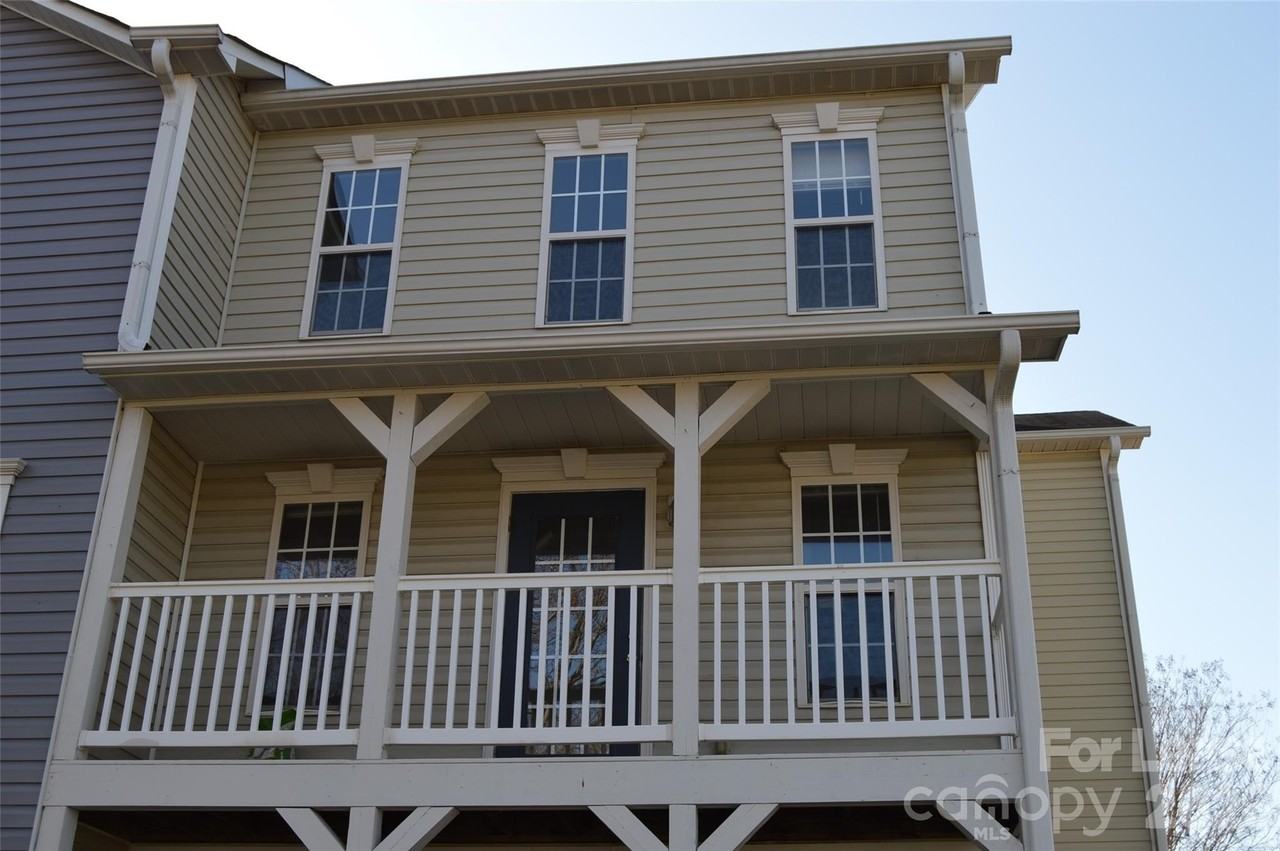 110 Steam Engine Dr - Photo 2 of 34