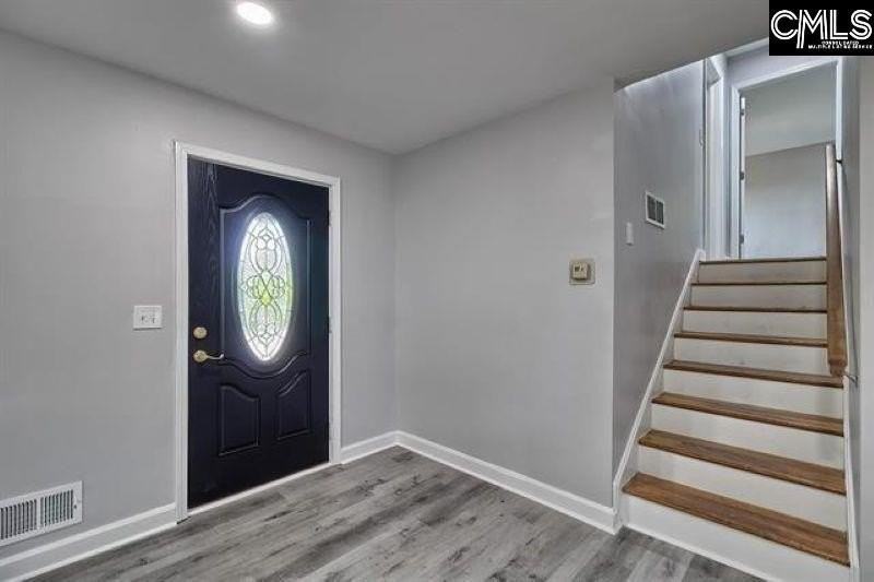 4057 Rosewood Dr - Photo 5 of 42