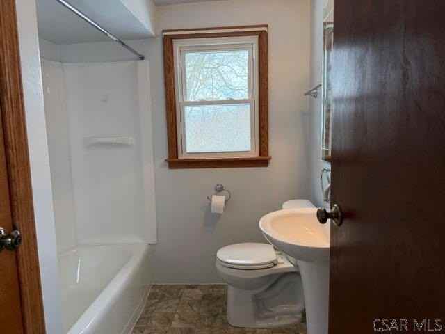 927 East Ave - Photo 7 of 14