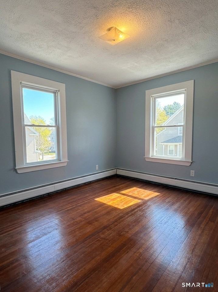 125 Ward St Apt D - Photo 5 of 6