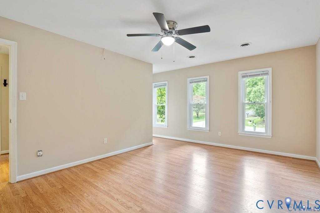 4001 London Rd - Photo 7 of 8