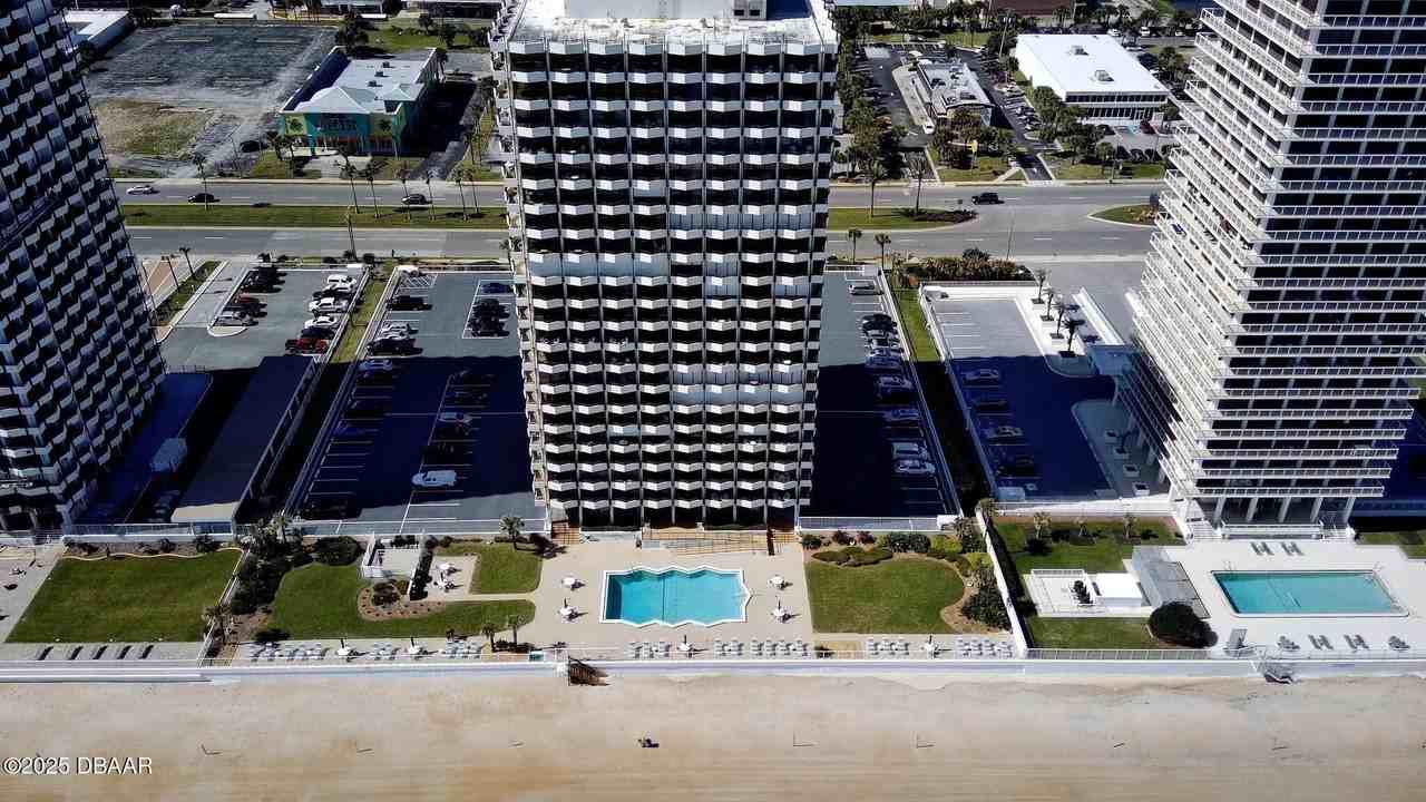 2900 N Atlantic Ave Unit 1805 #1805 - Photo 4 of 50