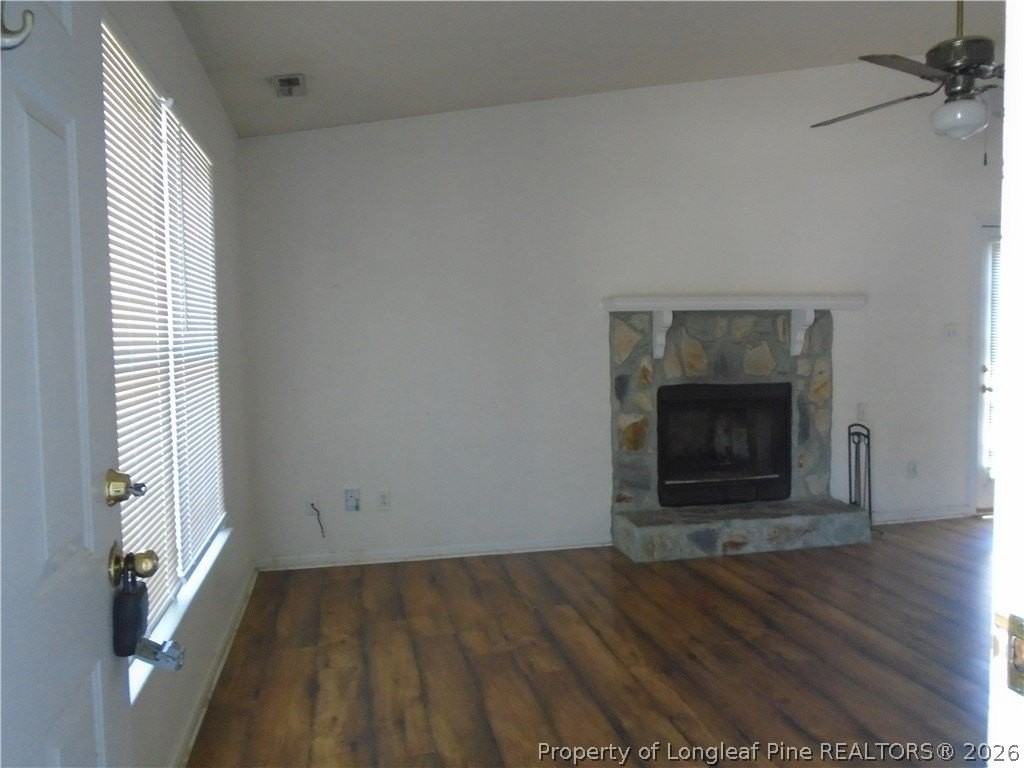 5595 Quietwood Pl - Photo 2 of 19