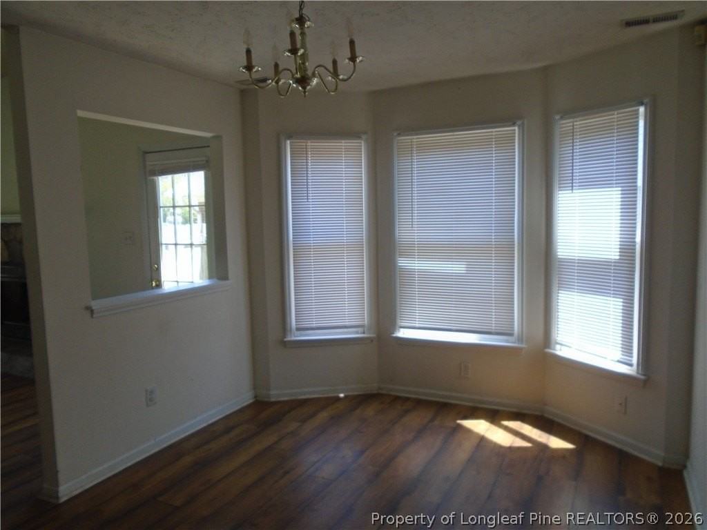 5595 Quietwood Pl - Photo 4 of 19