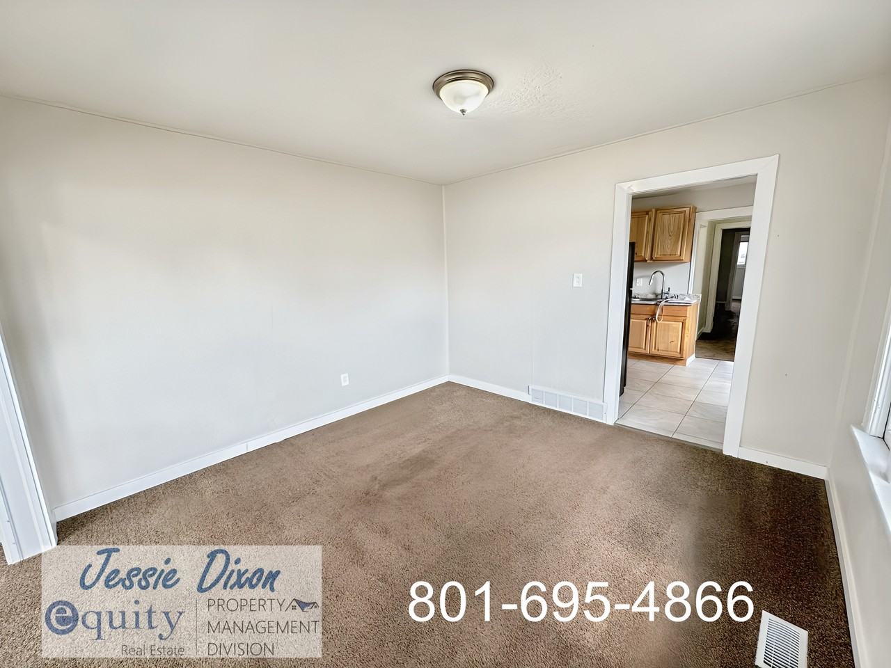 940 Kiesel Ave #1 - Photo 4 of 21