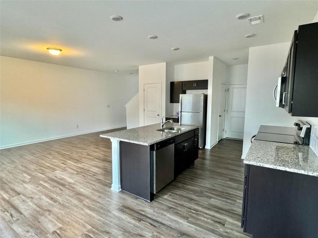 1151 Lossie Way - Photo 7 of 17