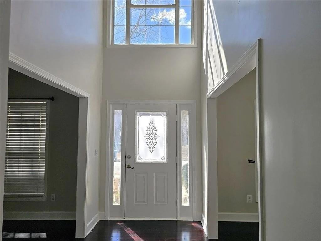 235 Circle Rd - Photo 5 of 26