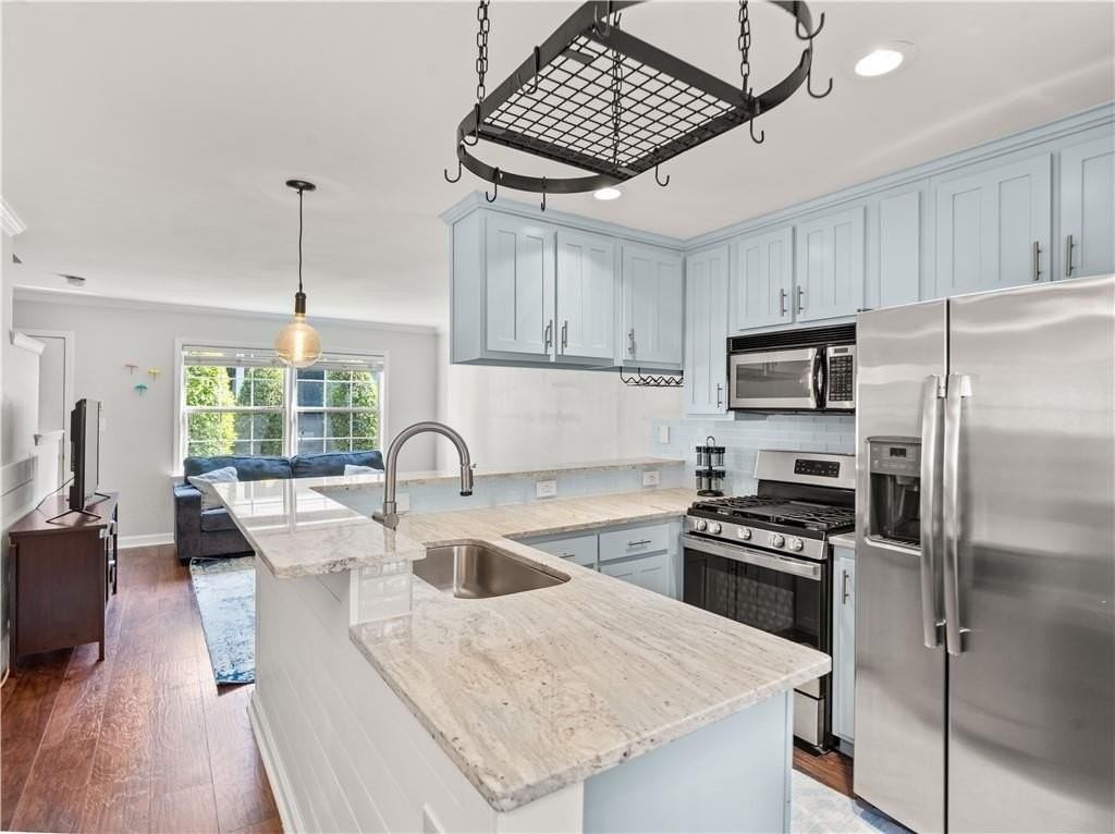 2232 Dunseath Ave Nw Apt 404 - Photo 5 of 20