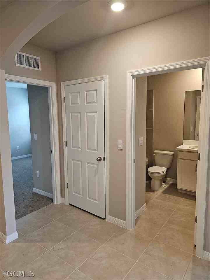 336 Nw 15th Ter - Photo 6 of 34