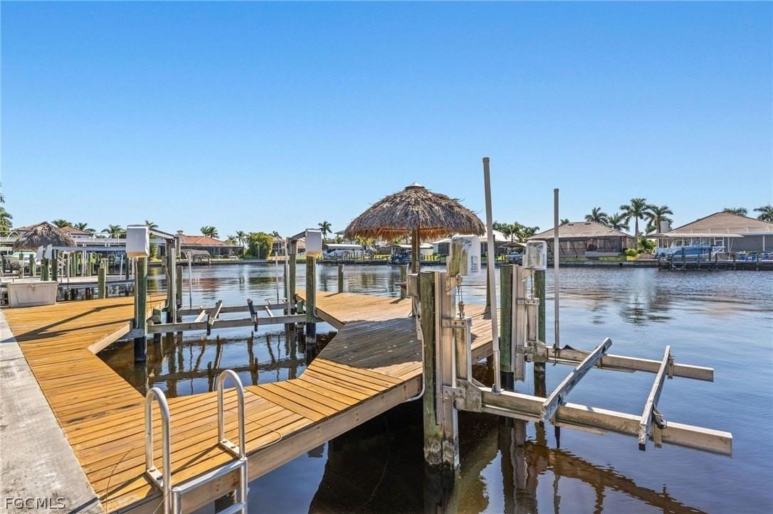 2822 Sw 49th Ter - Photo 5 of 48