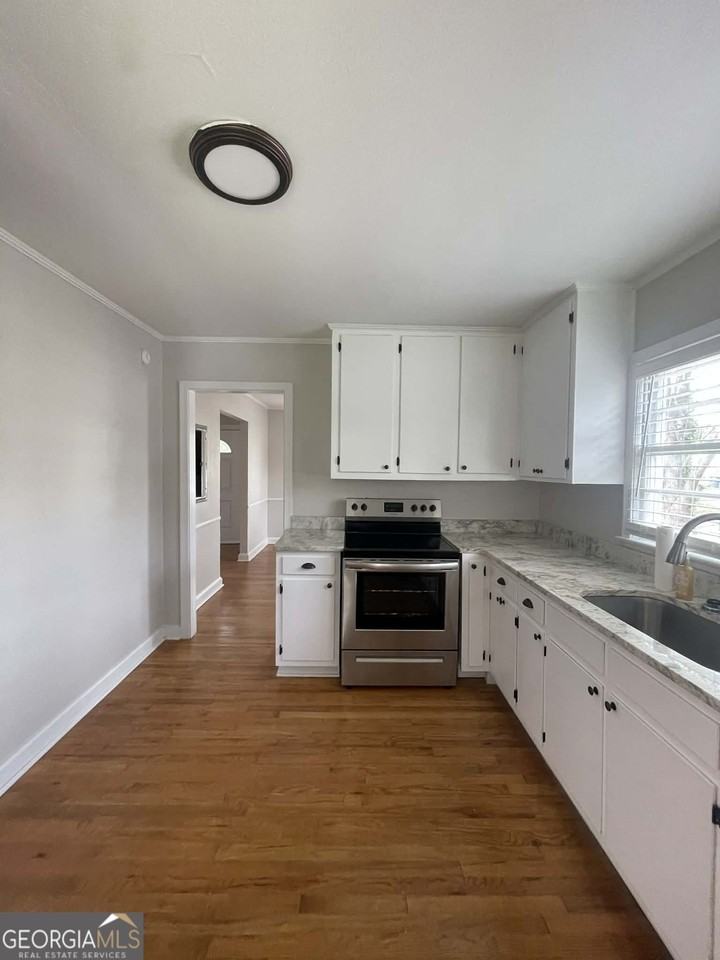 113 Ramsey St - Photo 2 of 10