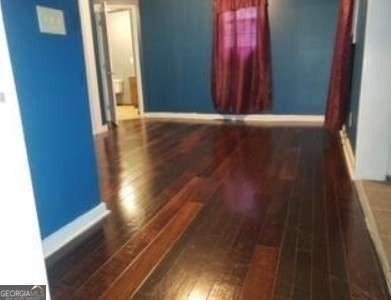 1010 Joseph E Boone Blvd Nw - Photo 3 of 6