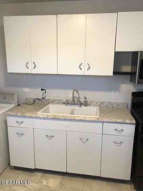 1307 Chadbourne St - Photo 6 of 24