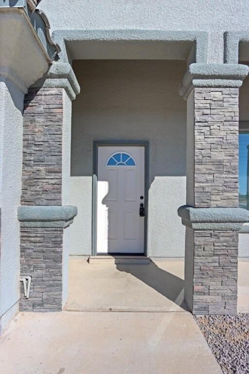 13673 Mill Hill Ct - Photo 2 of 39