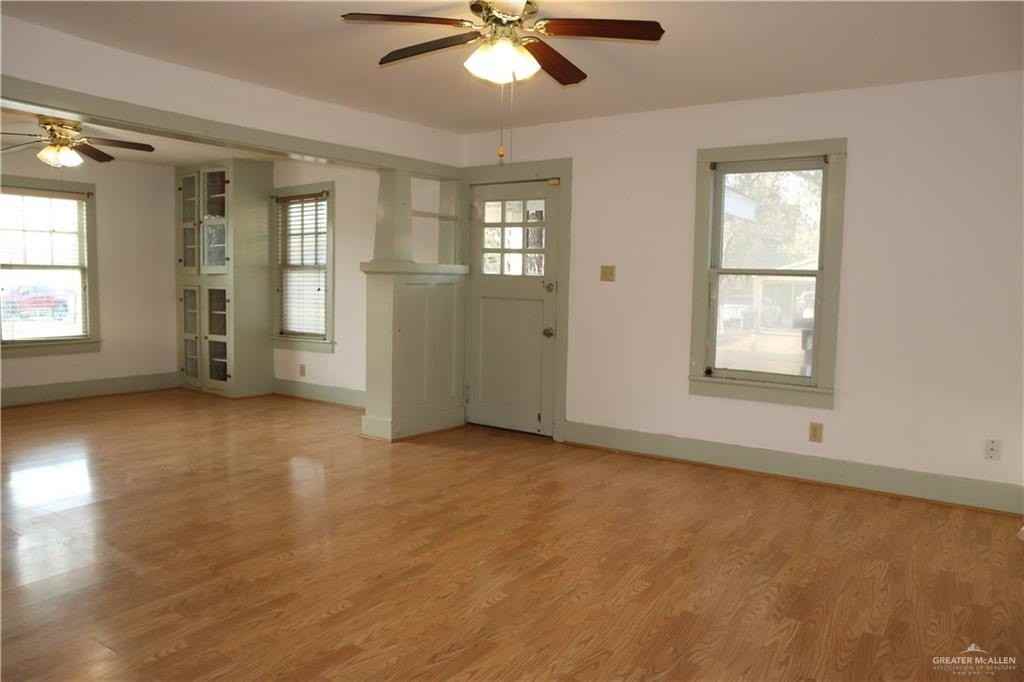 311 W 8th St - Photo 2 of 15