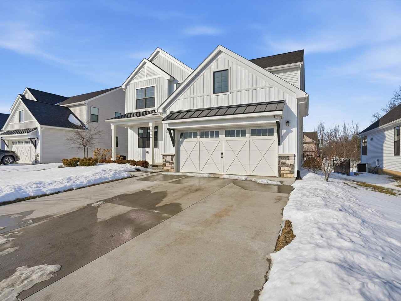 6246 Hawthorne Ave - Photo 4 of 44