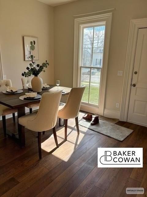 118 S Evans St Unit B - Photo 4 of 15