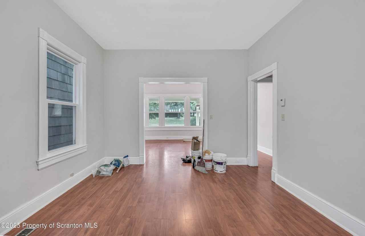 1703 Monsey Ave - Photo 6 of 21