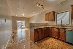 featured image of 392 Liberty Ave #2