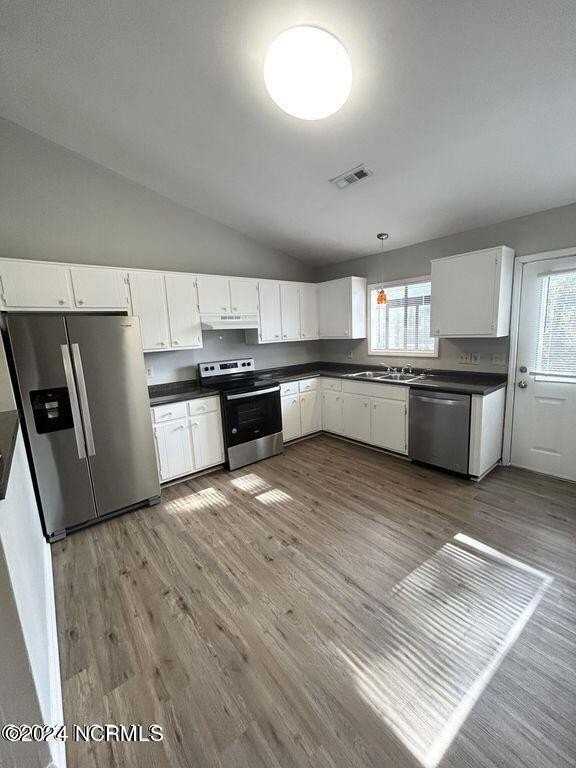 158 Corey Cir - Photo 4 of 10